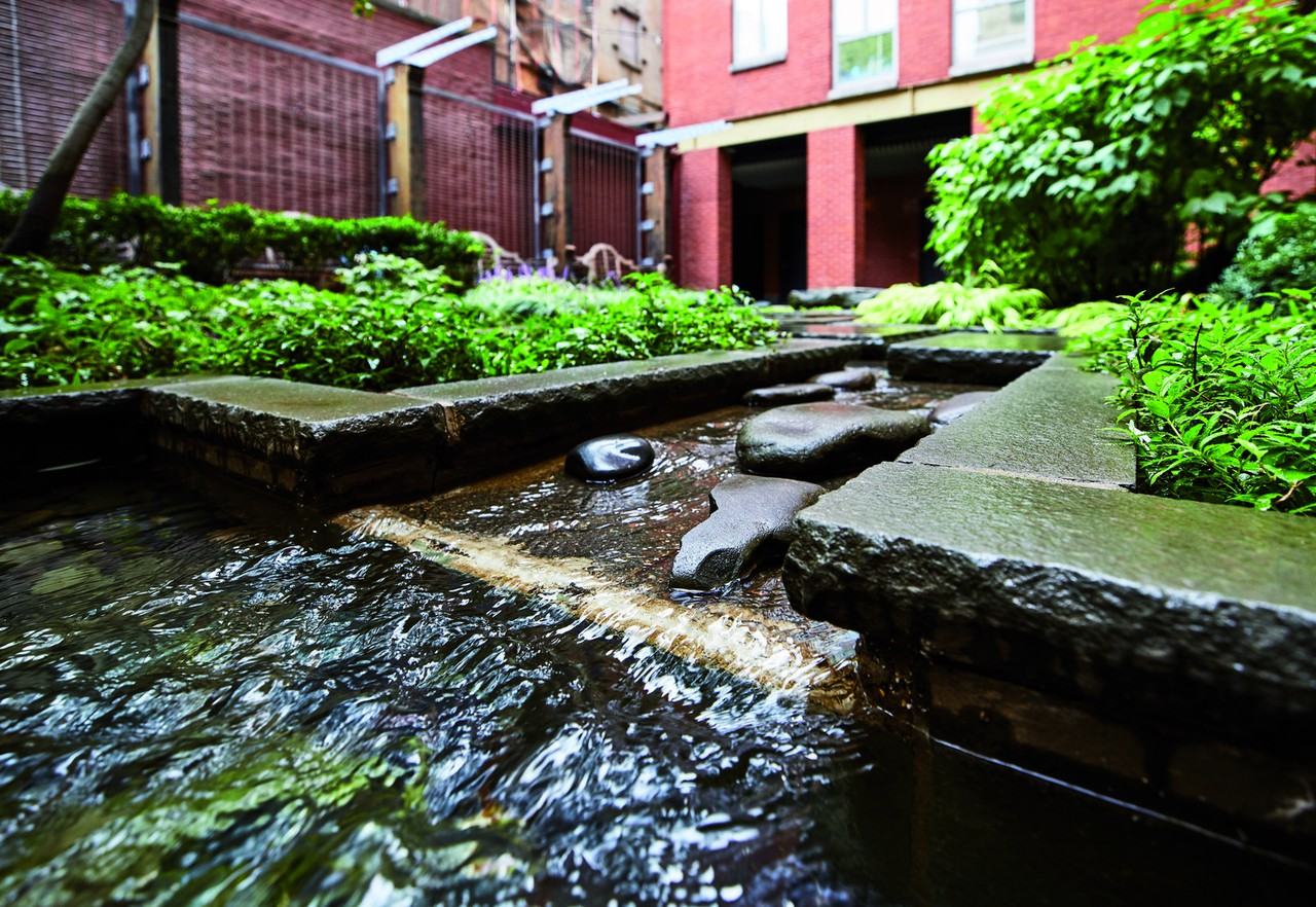 Historic Front Street - Photo 5 of 10