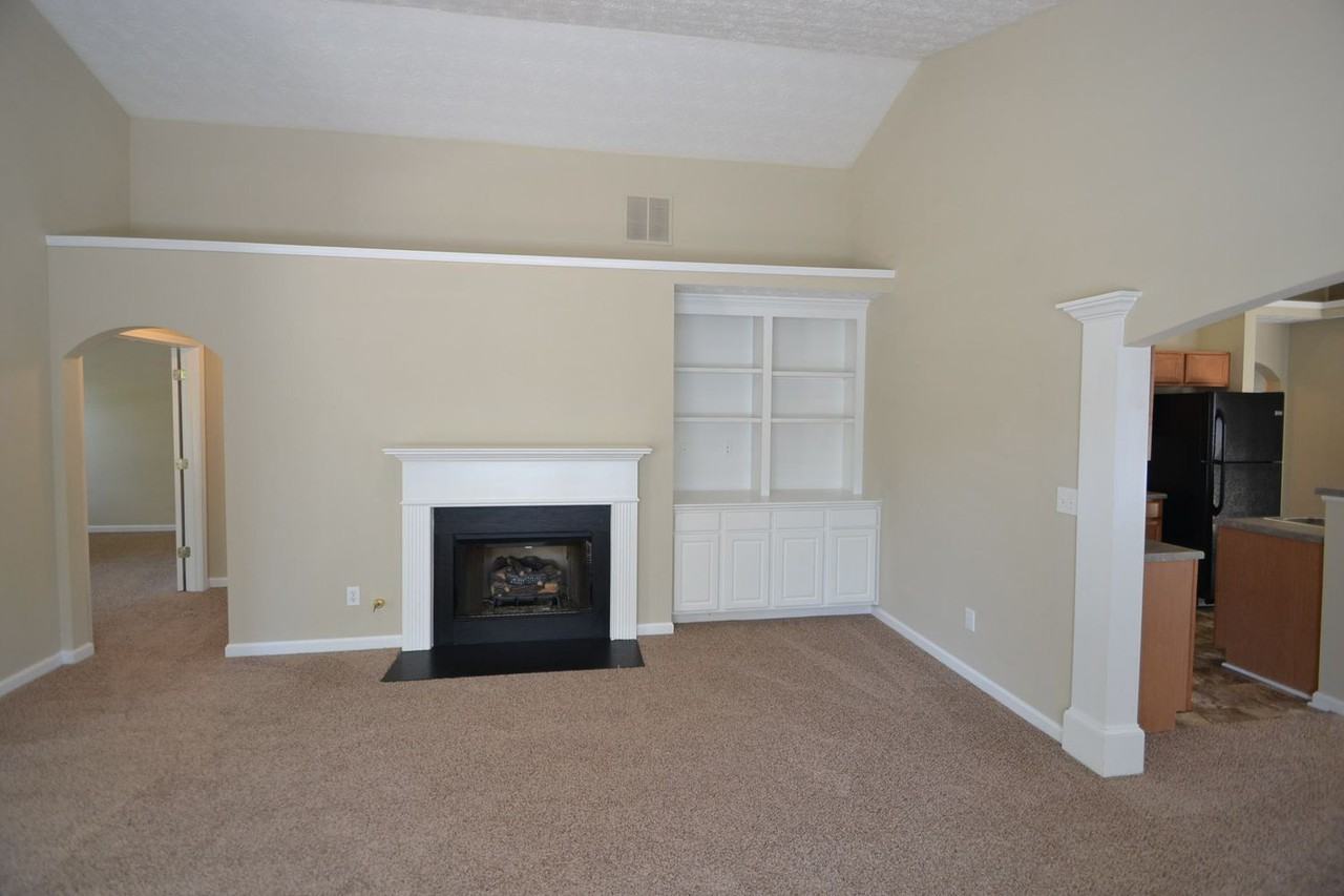 3029 Heatherbrook Trce - Photo 3 of 15