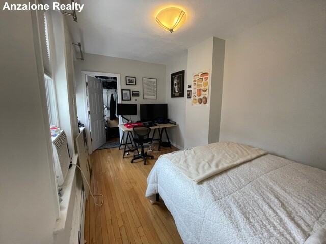 170 Endicott St #4 - Photo 4 of 13