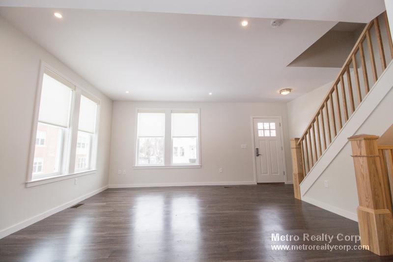 37 Cottage Park Ave - Photo 4 of 15