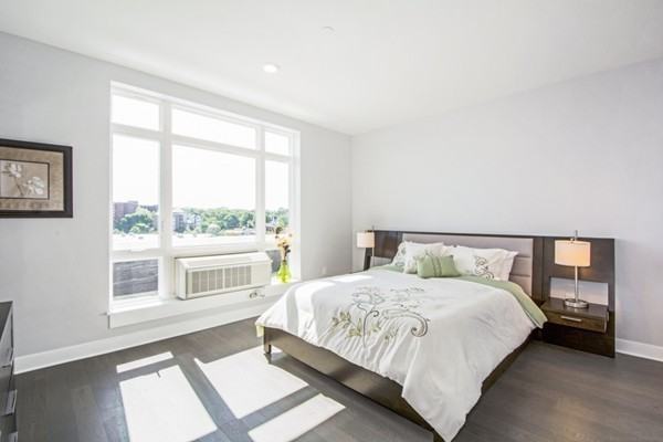 Cliveden St #604 - Photo 5 of 20