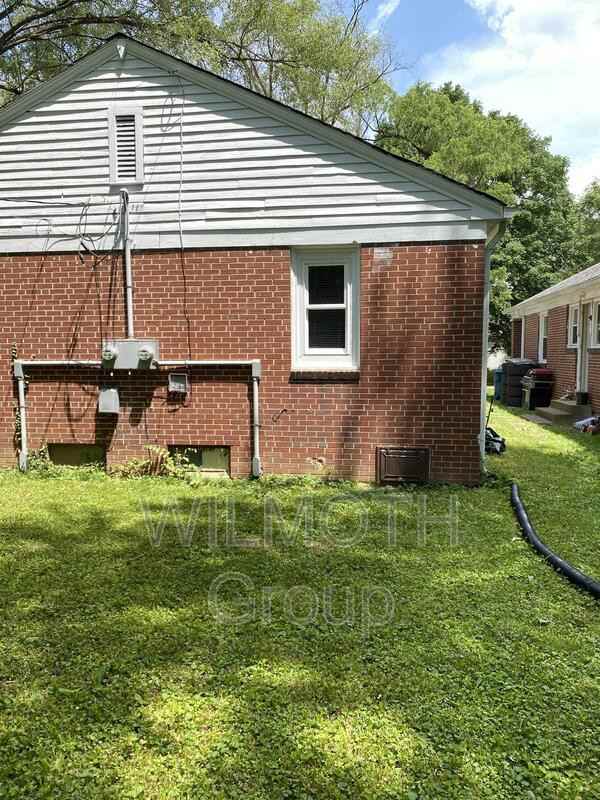 4346 Crittenden Ave - Photo 2 of 9