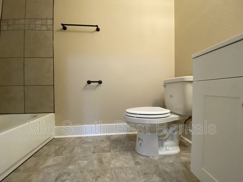 3315 Maryland Ave - Photo 5 of 8