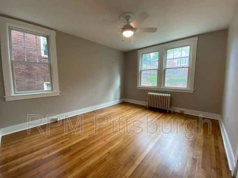 5513 Bryant St - Photo 2 of 14