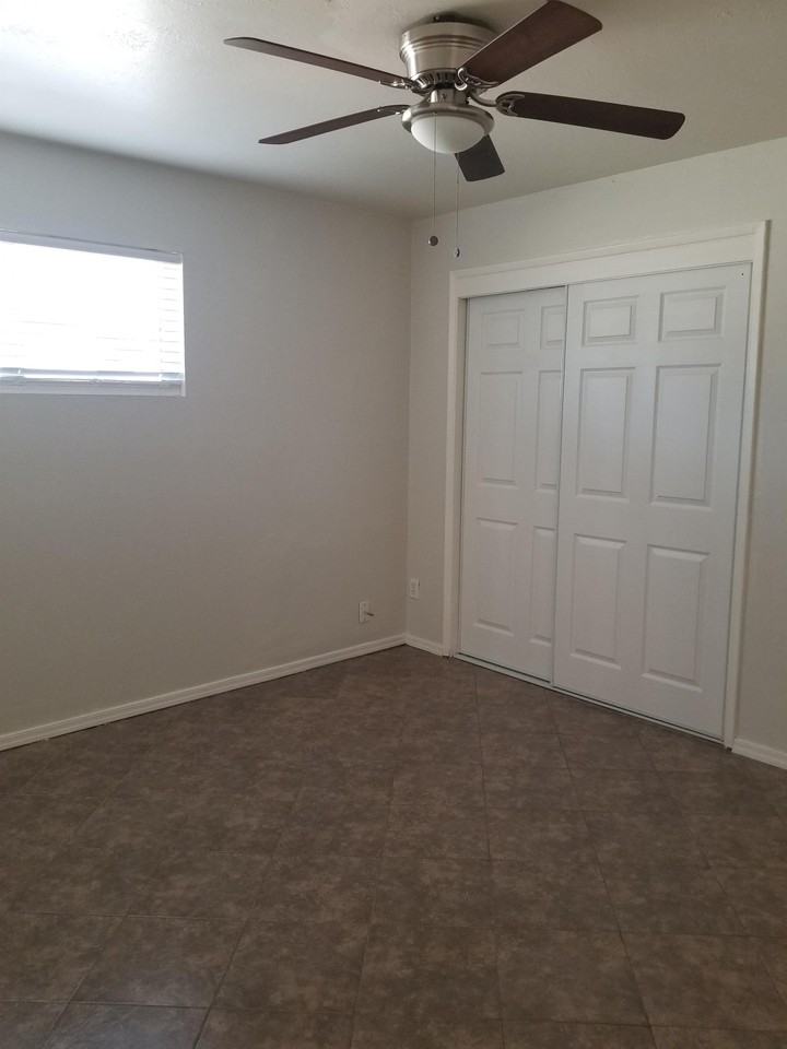 2019 W Turney Ave #3 - Photo 3 of 11