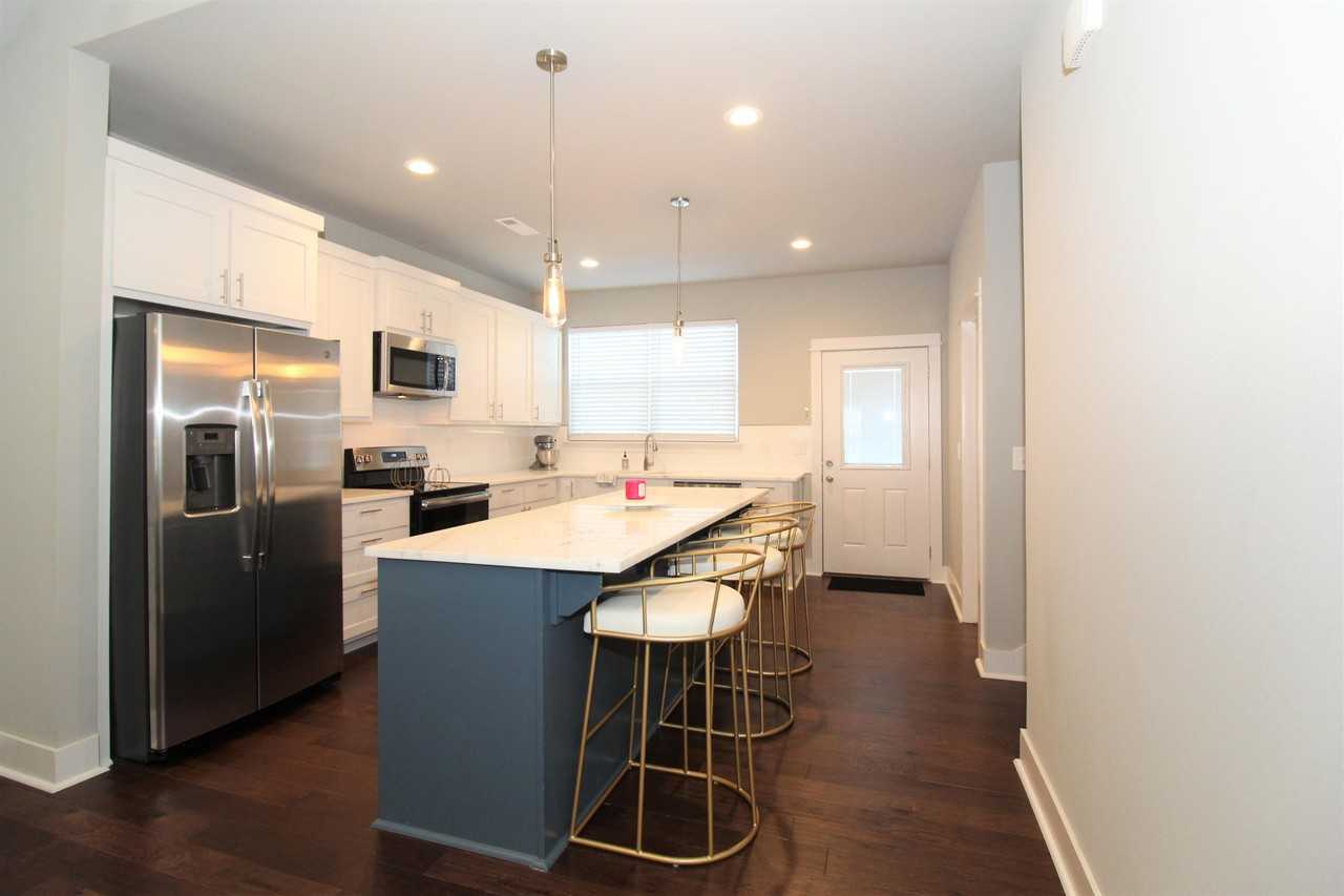 2039 S Florida Way #1 - Photo 3 of 17