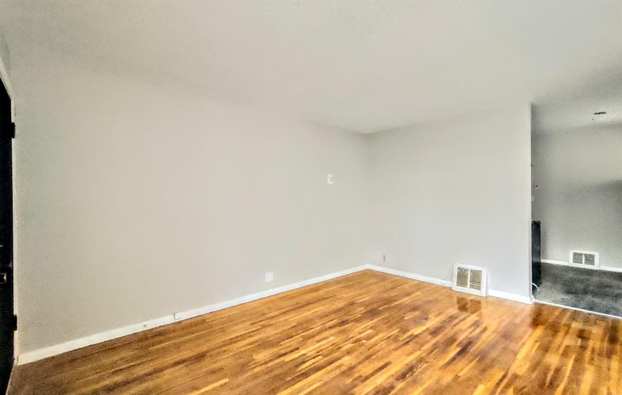 2943 41st Ave S #1 - Photo 3 of 7