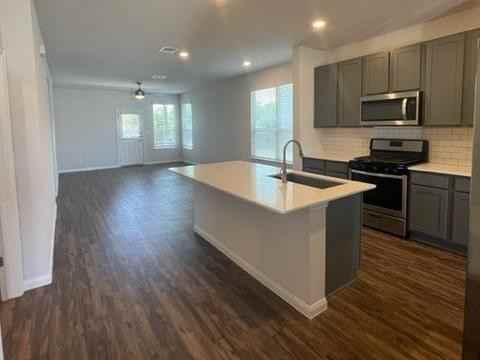 115 Stone Mountain Road - Photo 4 of 13