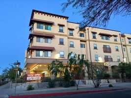 featured image of 504 E 9th St