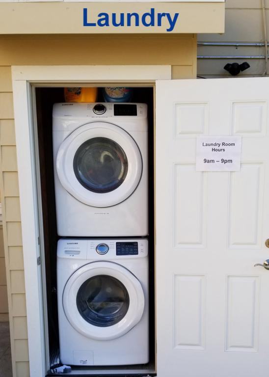 660 Railroad Ave - Photo 3 of 12