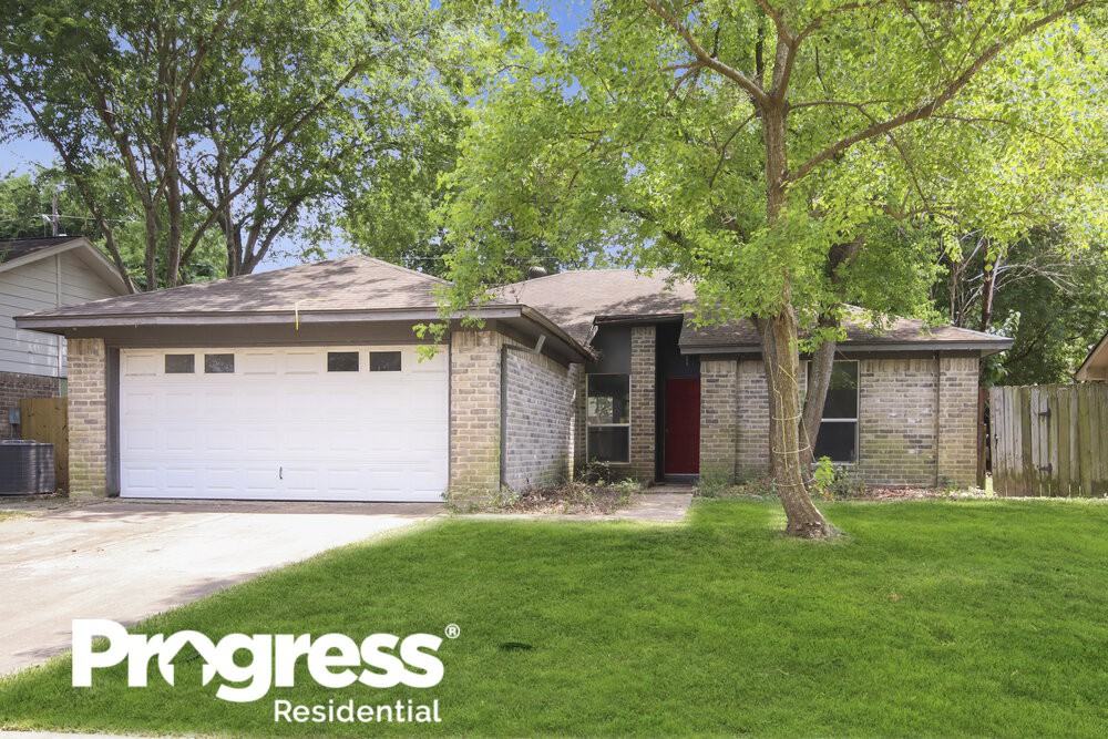 10807 White Oak Bend Dr - Photo 2 of 2