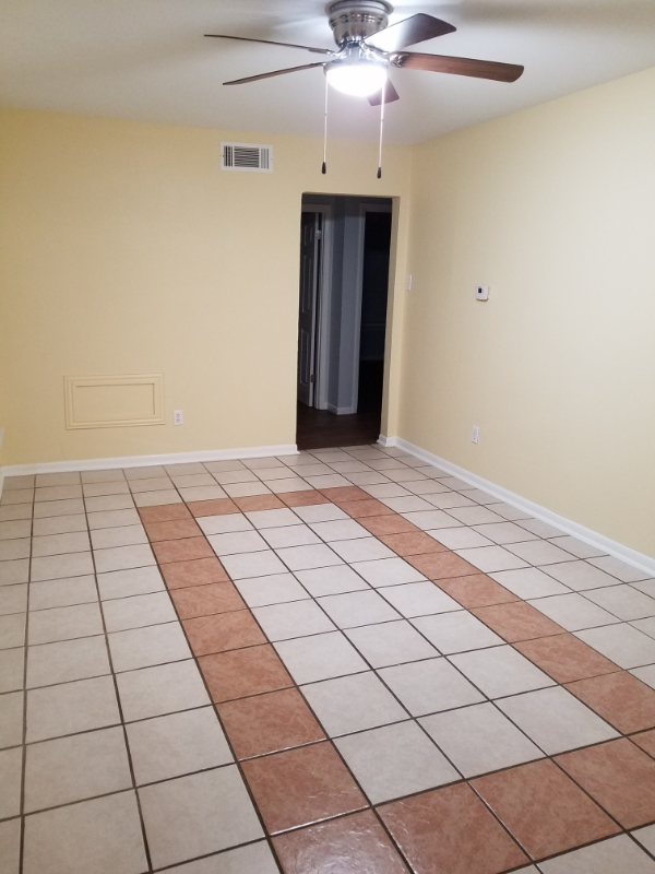 1701 Nantucket Dr - Photo 2 of 20