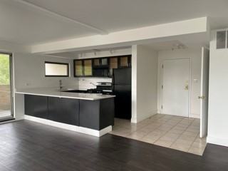 925 Green Bay Rd - Photo 7 of 20