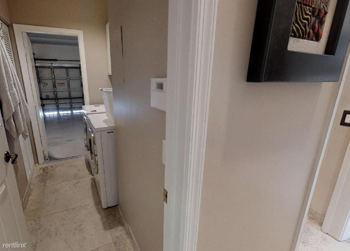 849 Crestview Cir - Photo 3 of 8