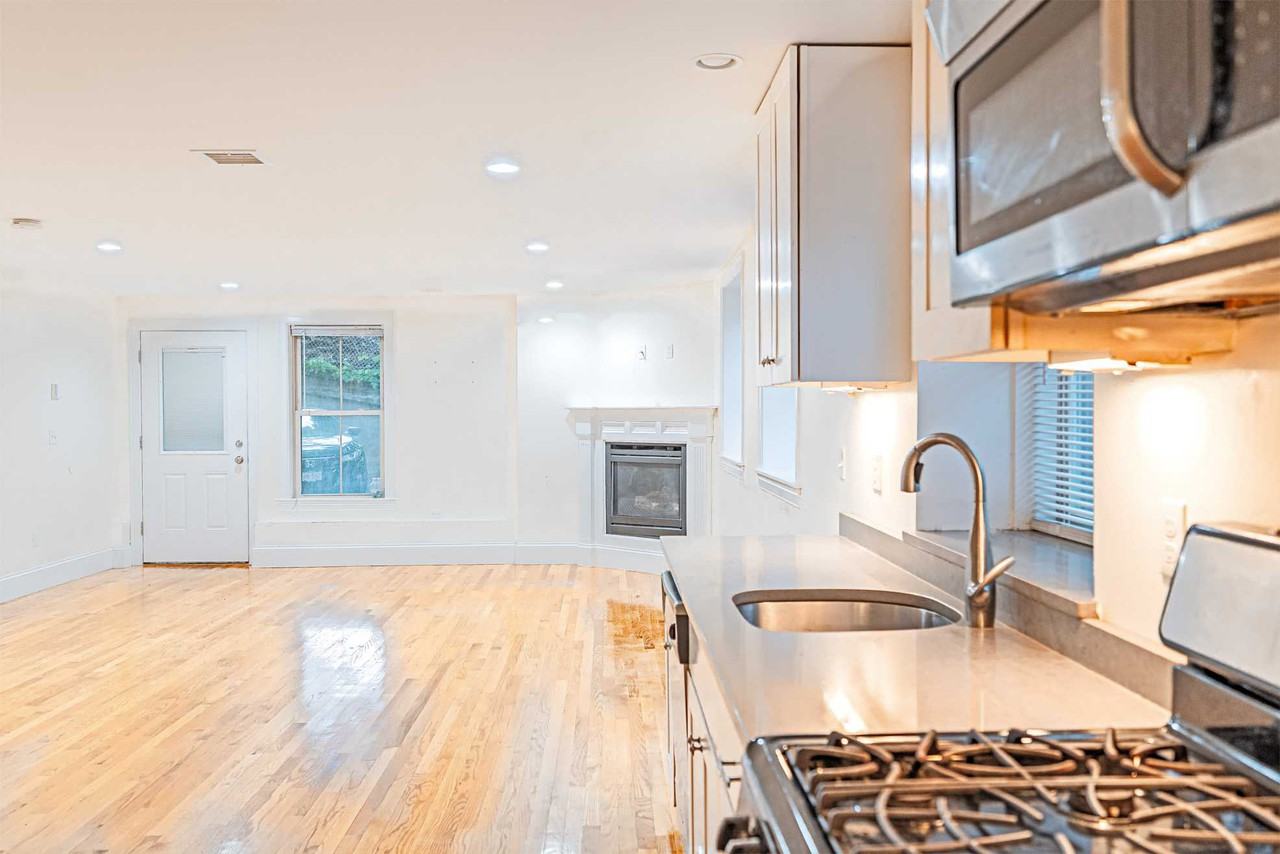 Gallivan Blvd - Photo 7 of 19