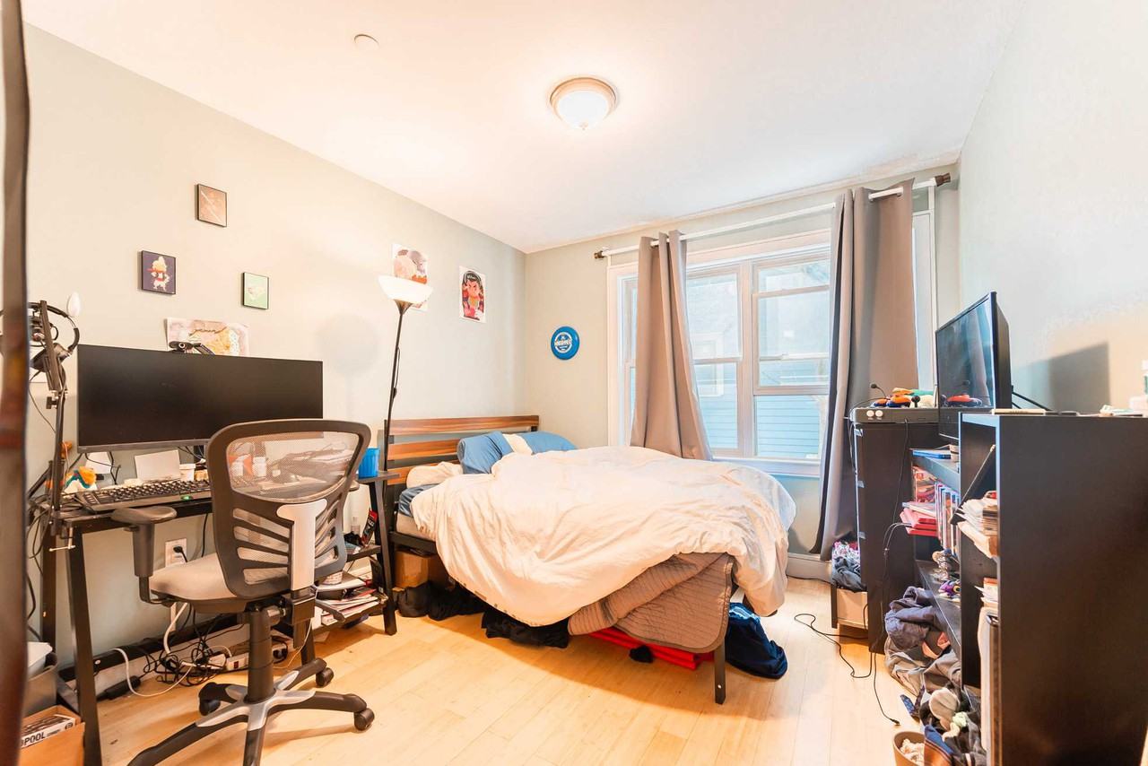 Boylston St - Photo 7 of 11