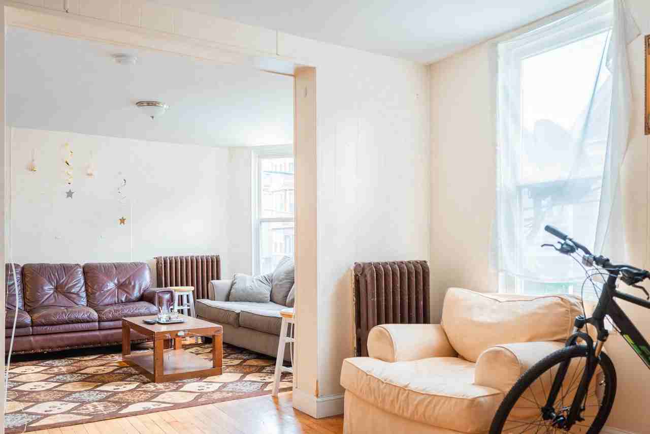 Meridian St - Photo 3 of 23