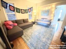 Paris St - Photo 1 of 1