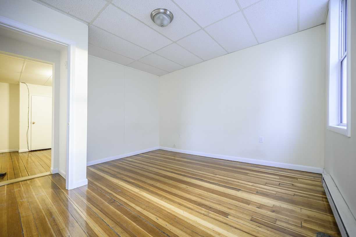 Orleans St - Photo 4 of 15