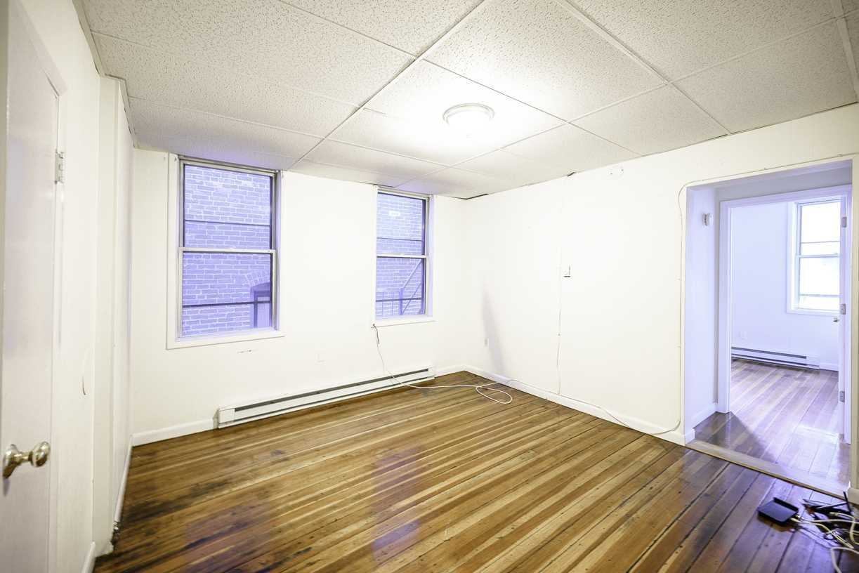 Orleans St - Photo 7 of 15