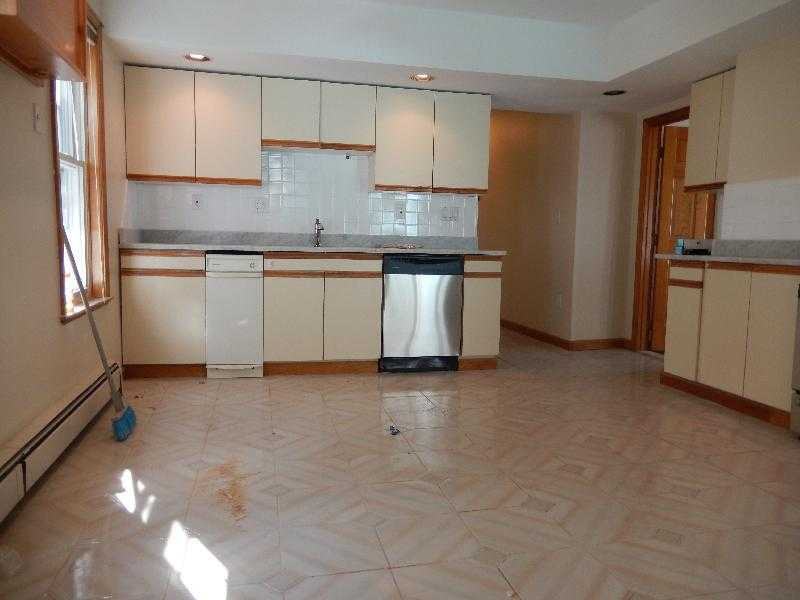 Leyden St - Photo 2 of 14