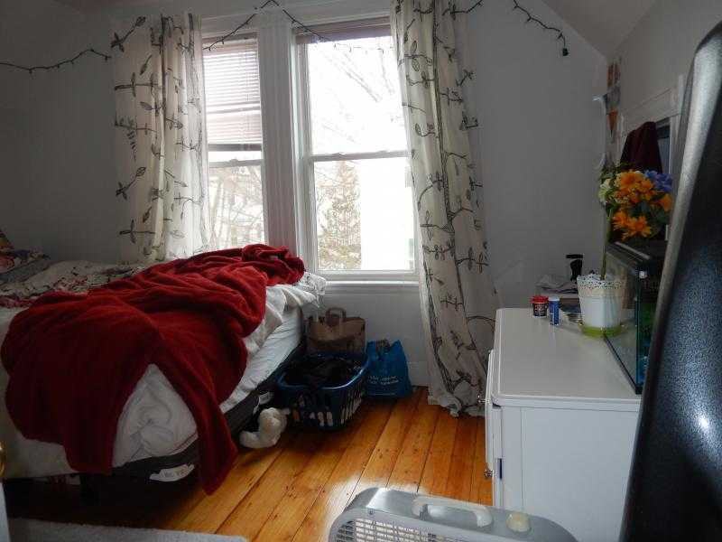 Custer St - Photo 6 of 13