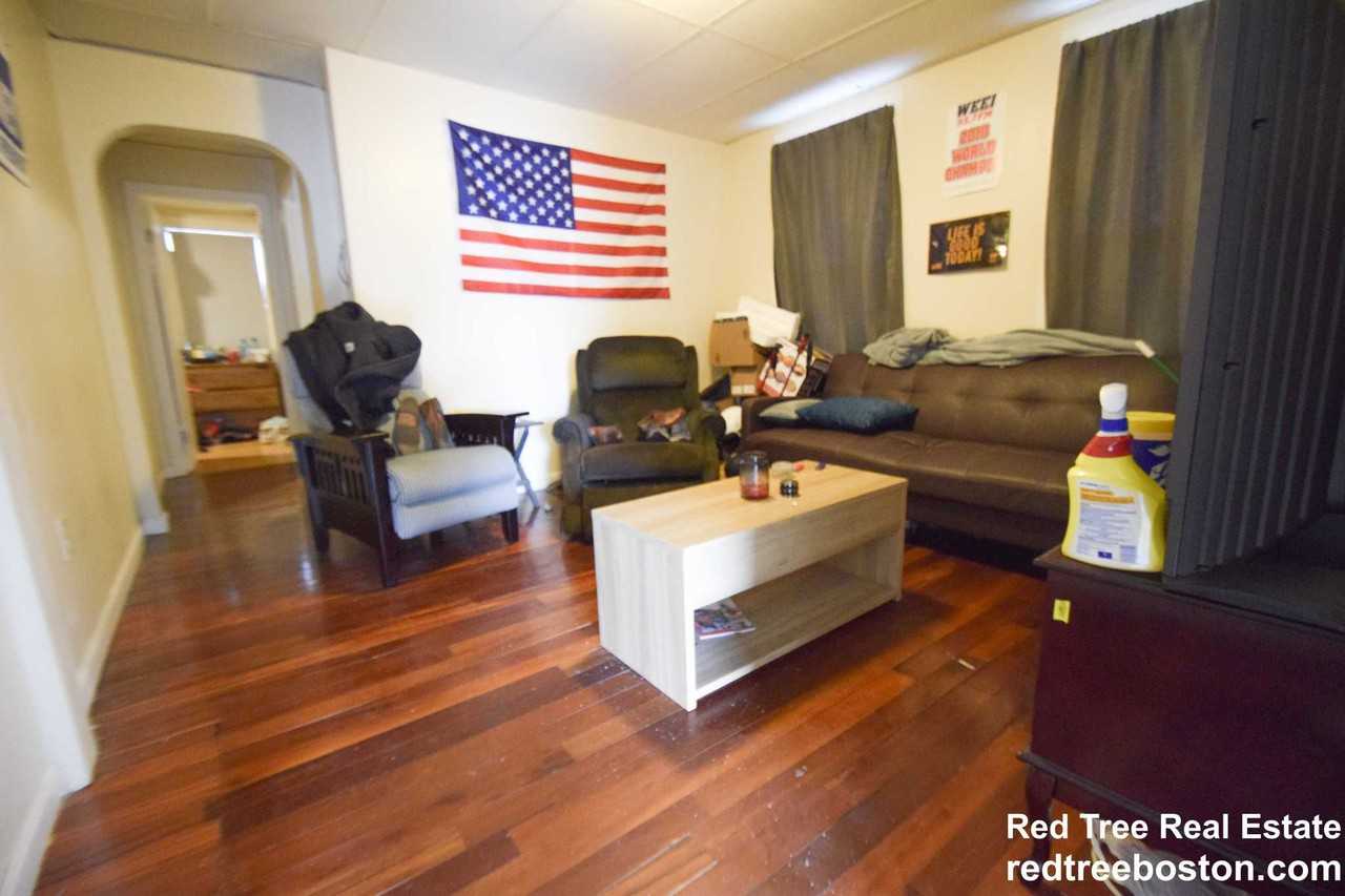 Maverick St - Photo 4 of 10