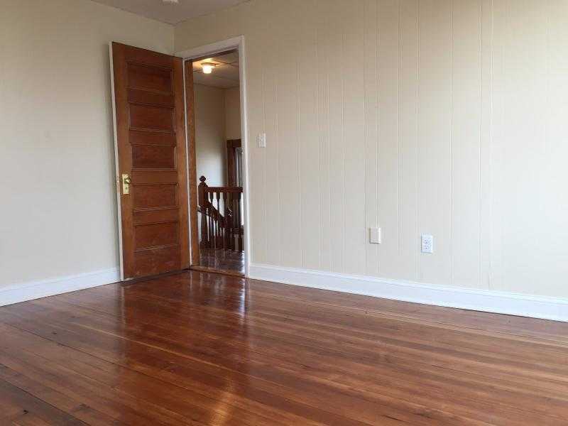 Maverick St - Photo 5 of 8