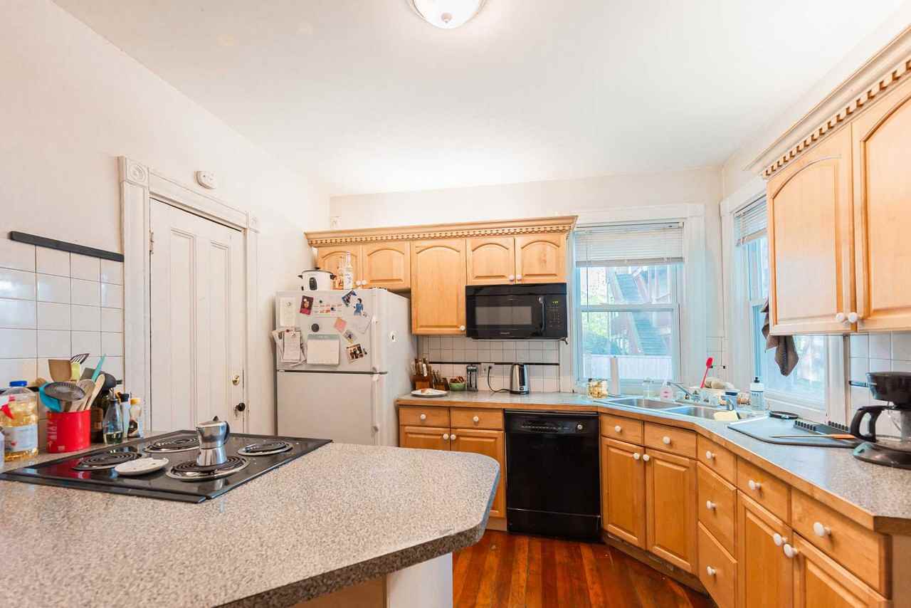 Centre St - Photo 3 of 7