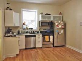 featured image of Sumner St