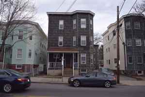 featured image of Holland St