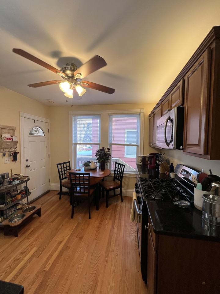 Highland Ave - Photo 3 of 20