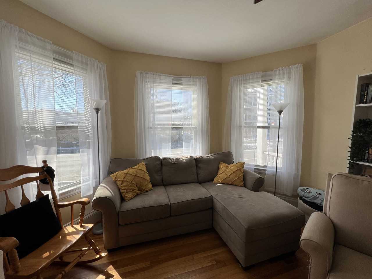 Highland Ave - Photo 6 of 20