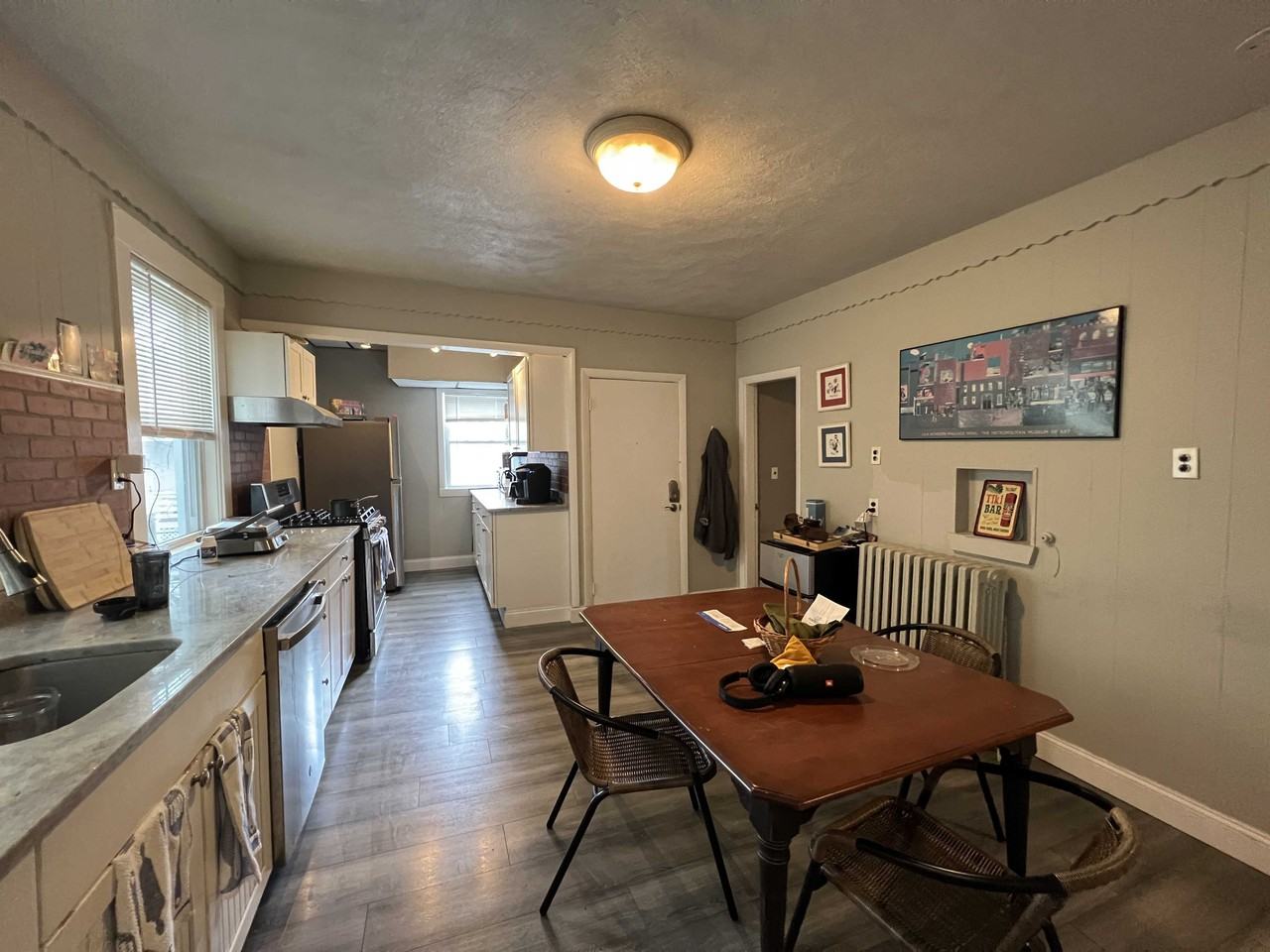 Highland Ave - Photo 4 of 23