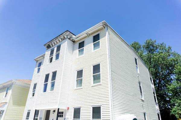 Walnut St ## 49 - Photo 2 of 9