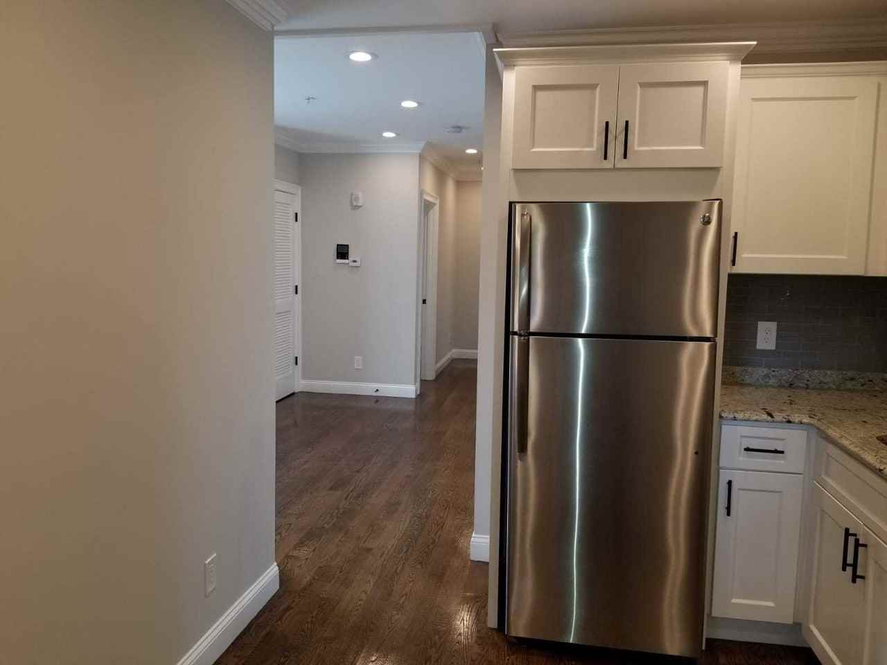 Walnut St ## 49 - Photo 4 of 9