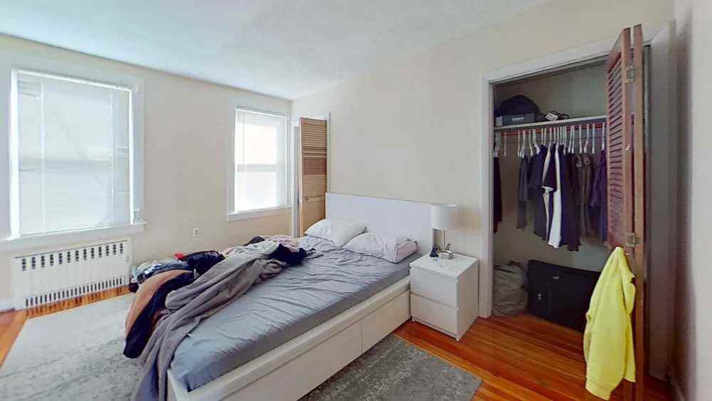 Melrose St - Photo 6 of 11