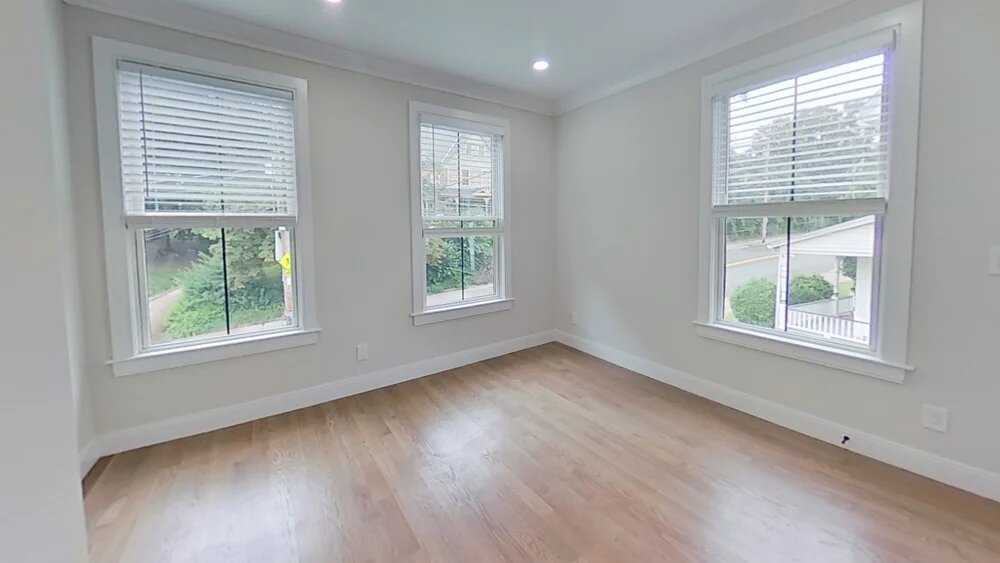 Foster St - Photo 4 of 10