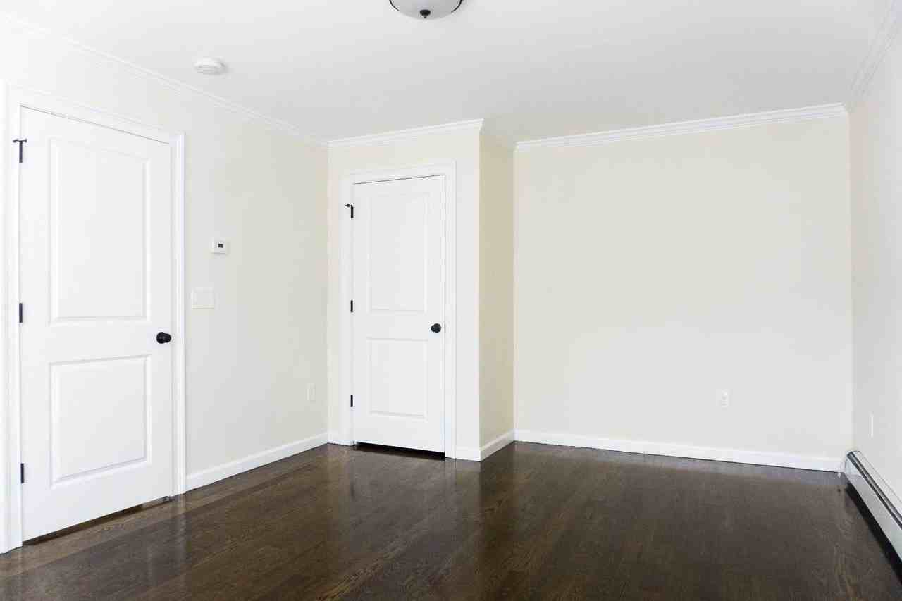 Washington St - Photo 5 of 9