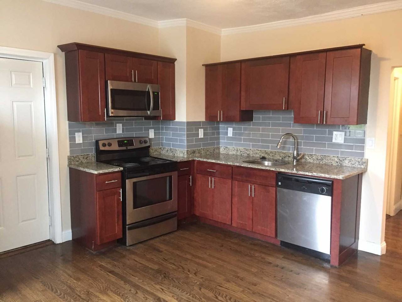 Washington St - Photo 2 of 9