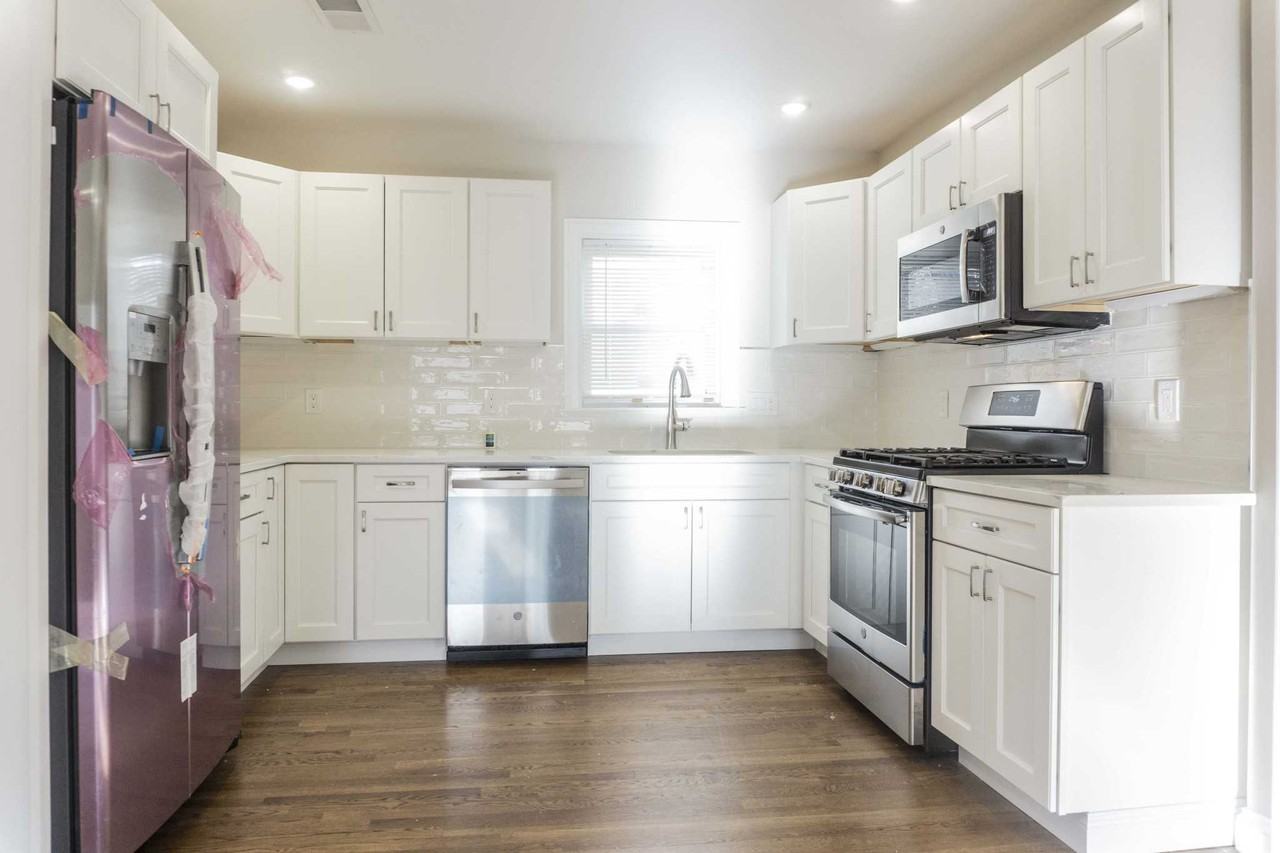 Dustin St - Photo 2 of 10