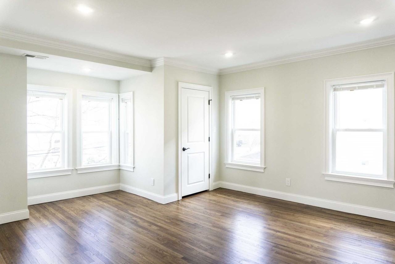 Dustin St - Photo 3 of 10