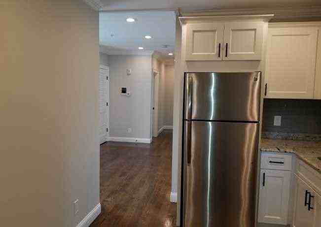 W Walnut Park - Photo 4 of 11