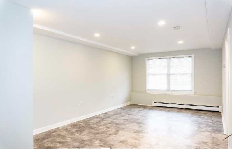 Washington St - Photo 4 of 9