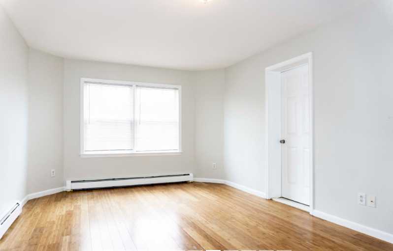 Washington St - Photo 6 of 9