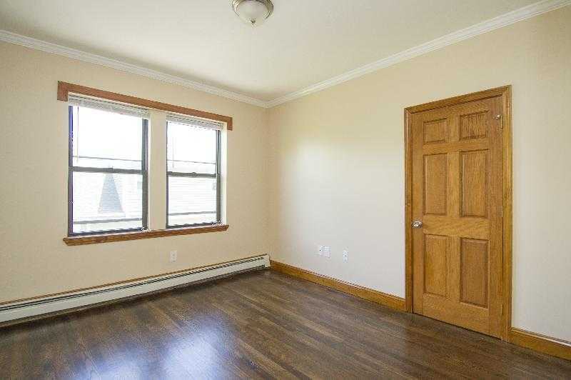 Walnut Ave - Photo 6 of 9