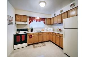 Franklin Arms - Photo 2 of 14