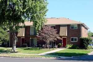 Franklin Arms - Photo 3 of 14