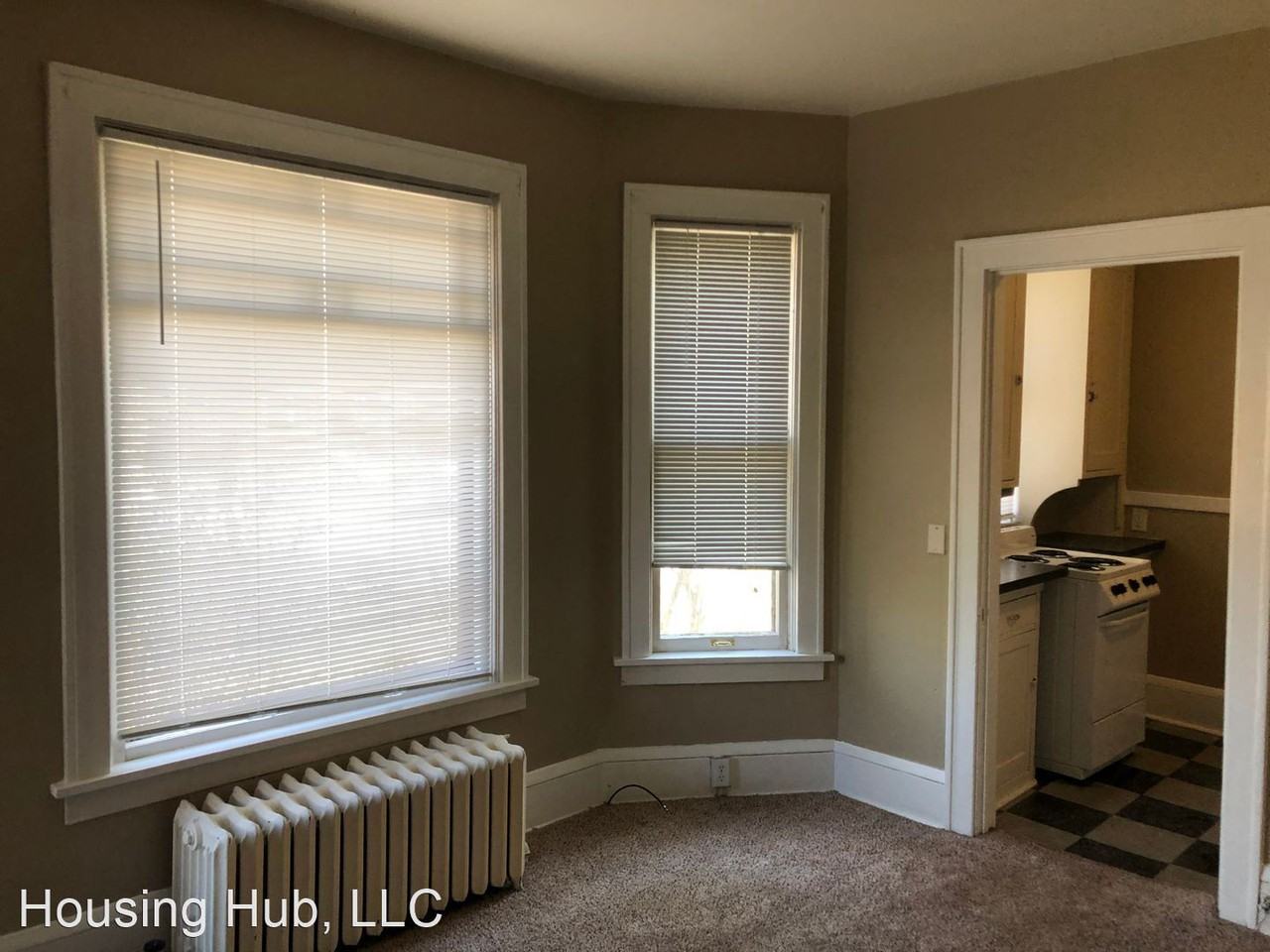 3101 Dupont Ave S - Photo 2 of 11