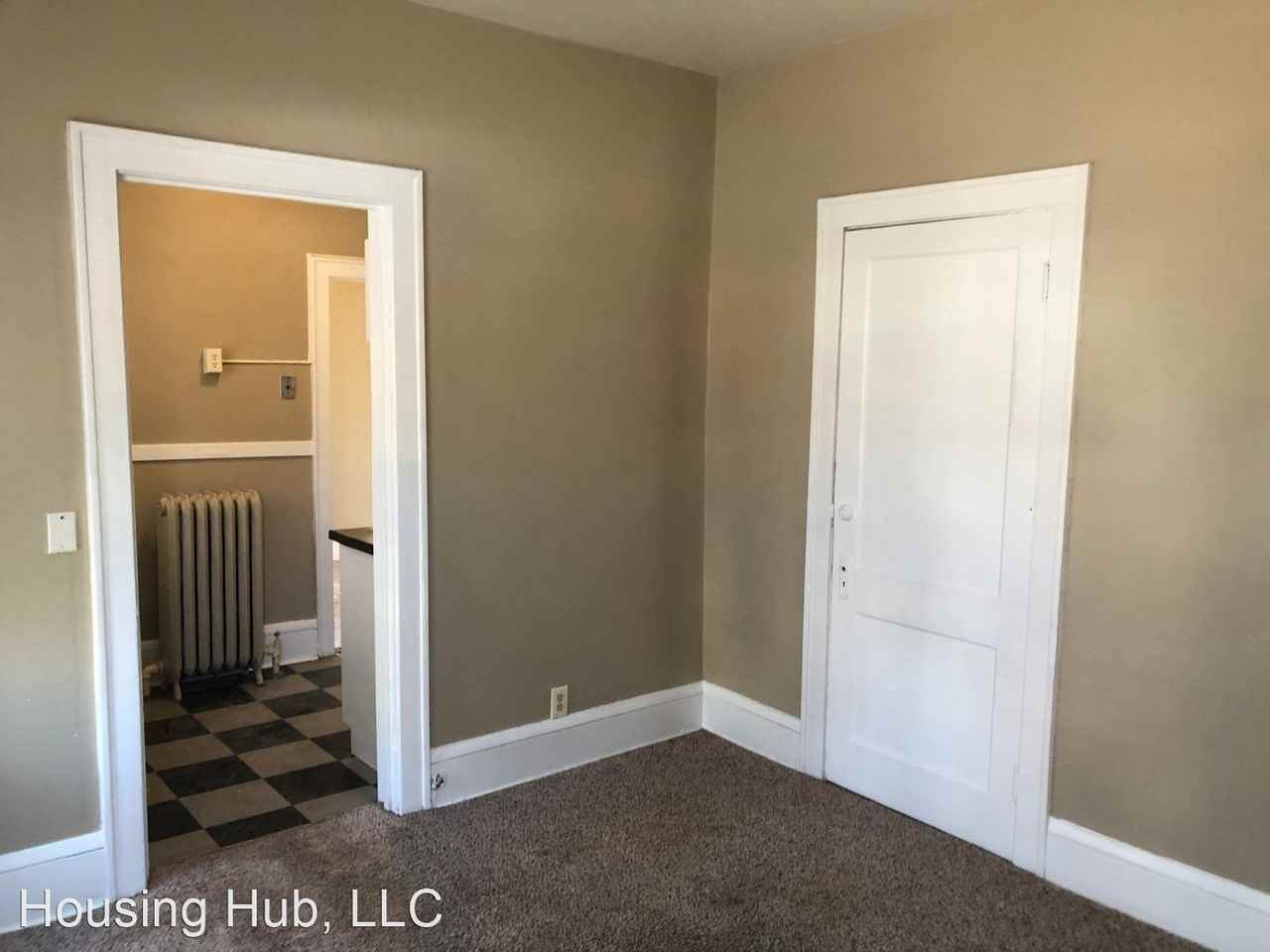 3101 Dupont Ave S - Photo 3 of 11